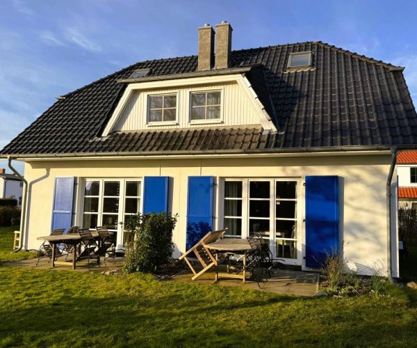 Haus Zeesenboot Luv